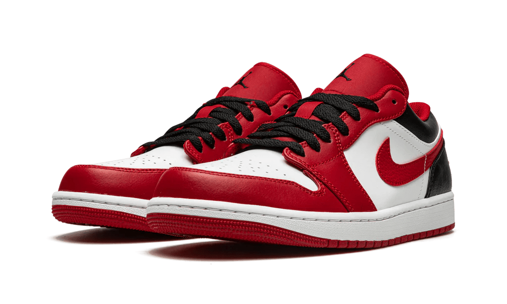 Jordan 1 Low Bulls - OnSize