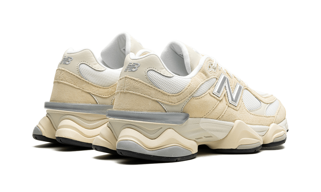 New Balance 9060 Calcium Sea Salt - OnSize