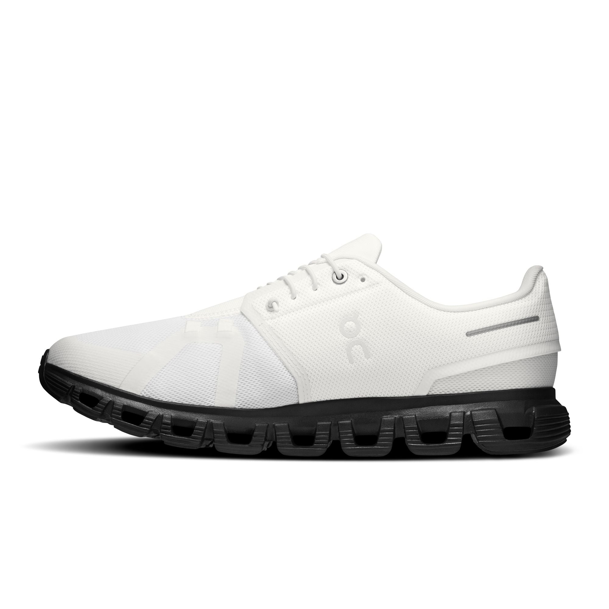 On Running Cloud 6 White Black