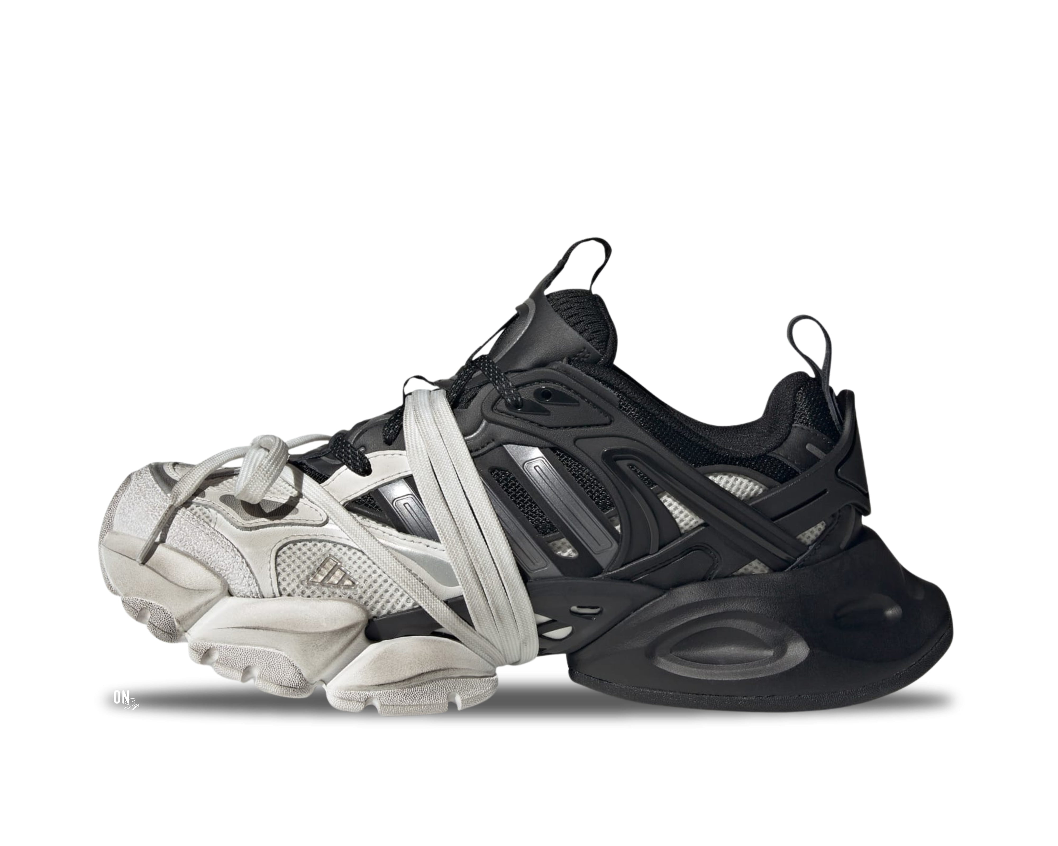 adidas XLG Runner Deluxe White Black - OnSize