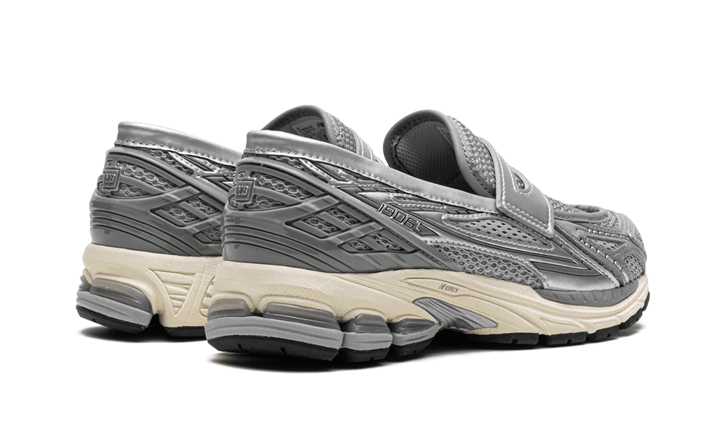 New Balance 1906L Metallic Silver - OnSize