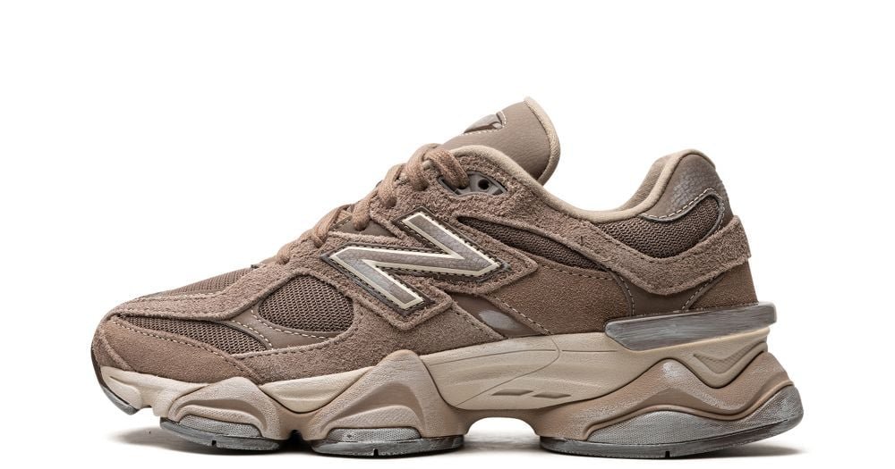 New Balance 9060 Mushroom - OnSize