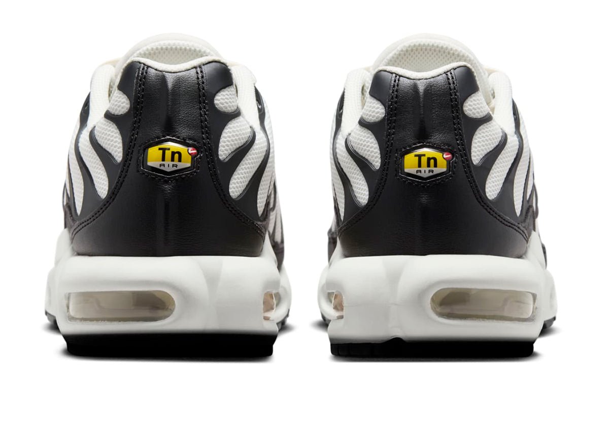 Nike Air Max Plus Panda - OnSize